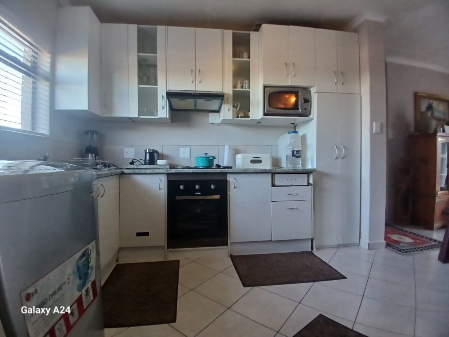 3 Bedroom Property for Sale in Kidds Beach Eastern Cape